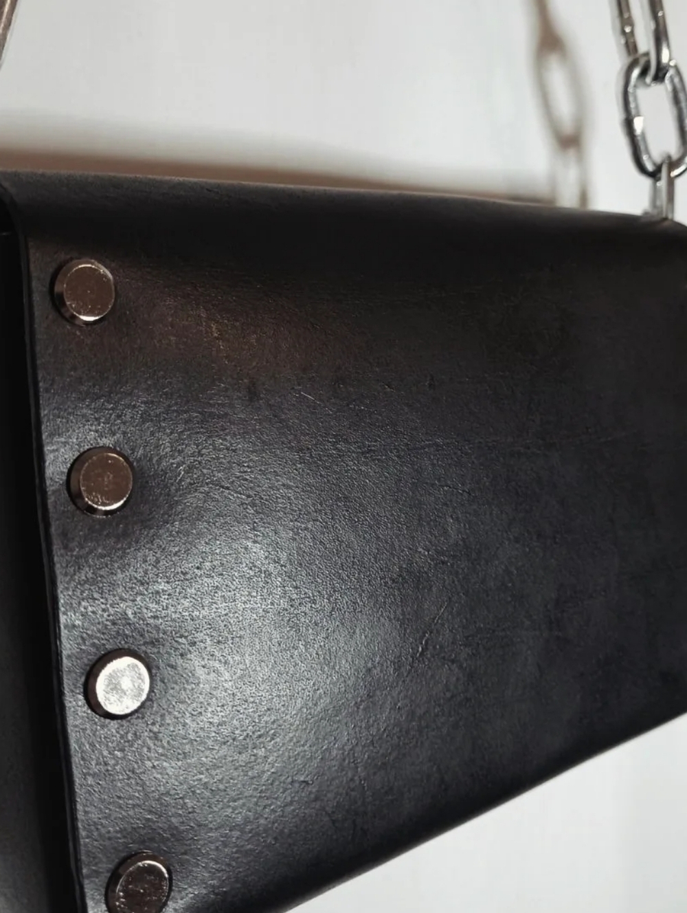 Black Leather Gothic Industrial Chain Link Handbag Purse - Picture 4 of 7